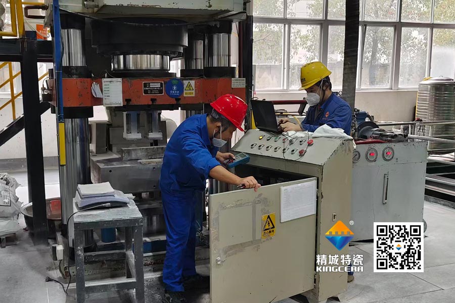 匠心攻堅：魏科團隊讓老設備煥發(fā)新活力